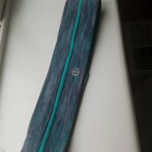 Blue patterned lululemon headband